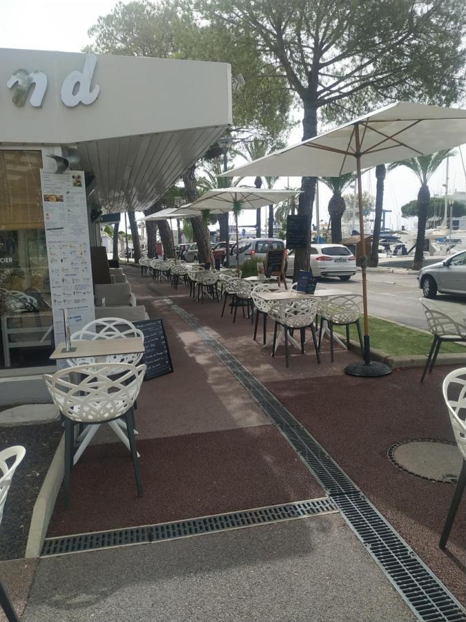 Studio Rez De Jardin Marina Baie Des Anges 빌뇌브루베 외부 사진