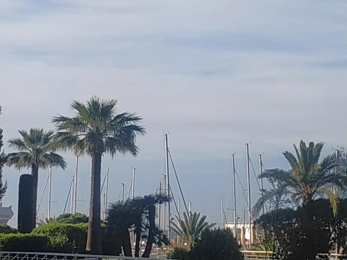 Studio Rez De Jardin Marina Baie Des Anges 빌뇌브루베 외부 사진