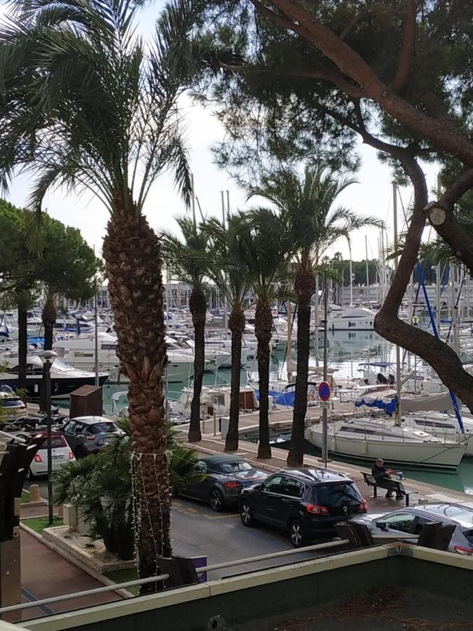 Studio Rez De Jardin Marina Baie Des Anges 빌뇌브루베 외부 사진